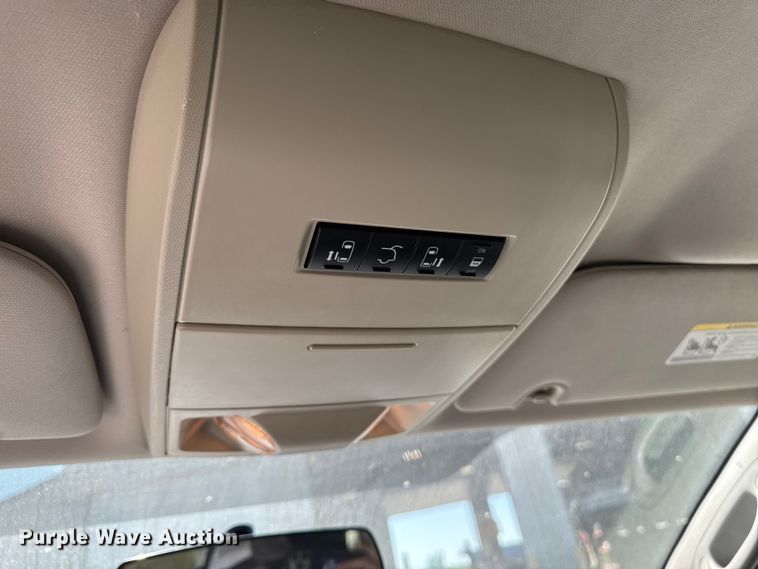 image for item EA1905 2014 Dodge Grand Caravan van