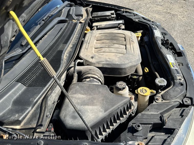 image for item EA1905 2014 Dodge Grand Caravan van