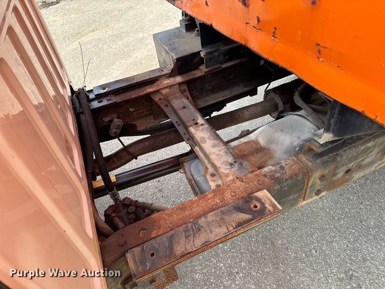 image for item EA1906 1997 Ford F-Super Duty dump truck