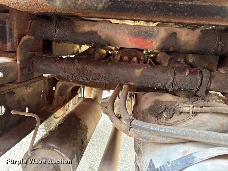 image for item EA1906 1997 Ford F-Super Duty dump truck