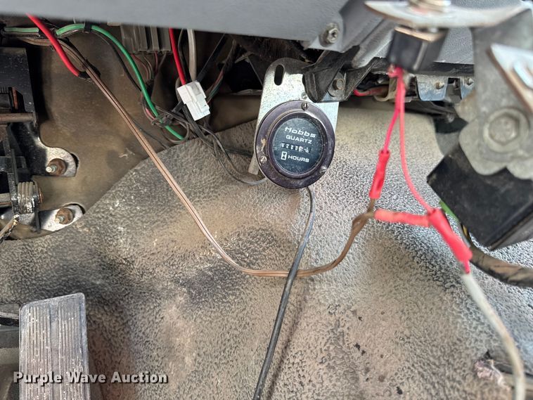 image for item EA1906 1997 Ford F-Super Duty dump truck