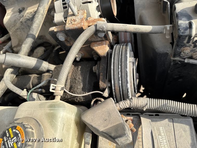 image for item EA1906 1997 Ford F-Super Duty dump truck