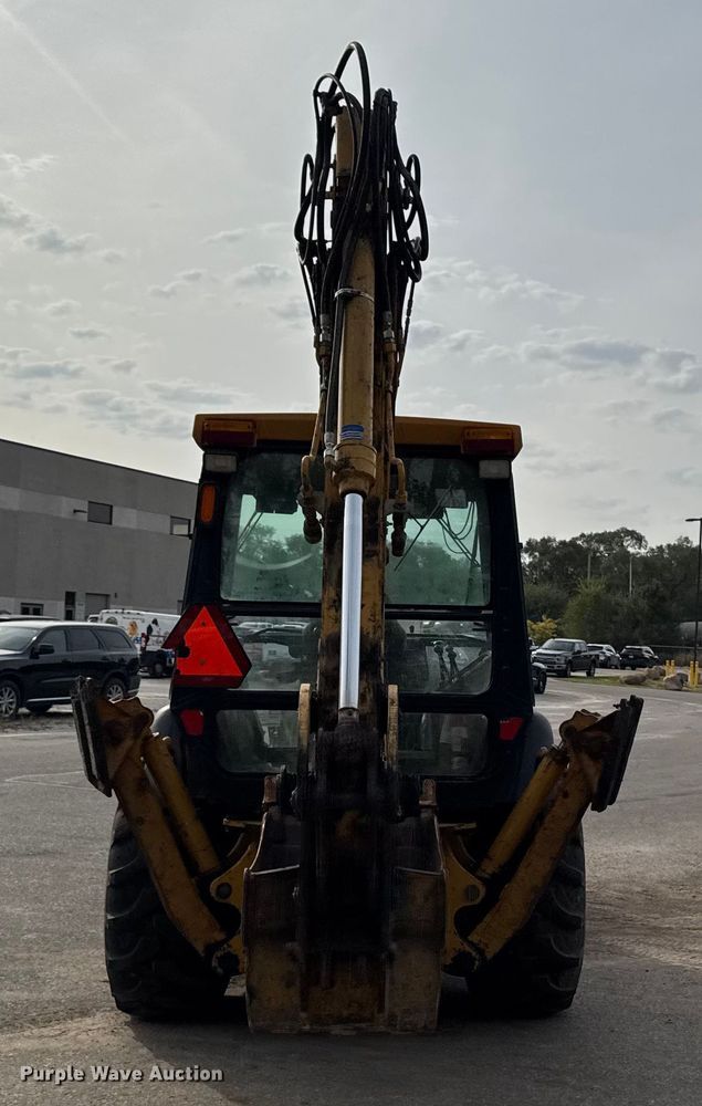 image for item EA1908 1999 John Deere 310SE backhoe