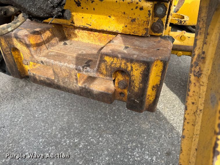 image for item EA1908 1999 John Deere 310SE backhoe