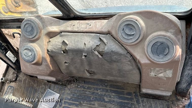 image for item EA1908 1999 John Deere 310SE backhoe