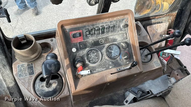 image for item EA1908 1999 John Deere 310SE backhoe