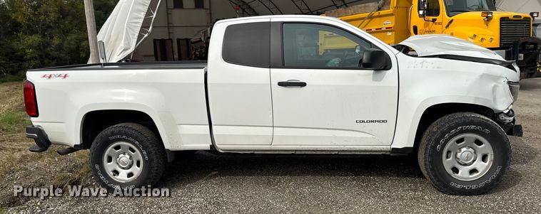 image for item EA1911 2017 Chevrolet Colorado pickup truck