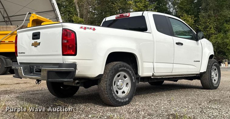 image for item EA1911 2017 Chevrolet Colorado pickup truck