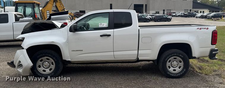 image for item EA1911 2017 Chevrolet Colorado pickup truck