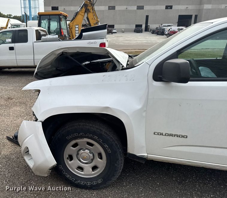 image for item EA1911 2017 Chevrolet Colorado pickup truck