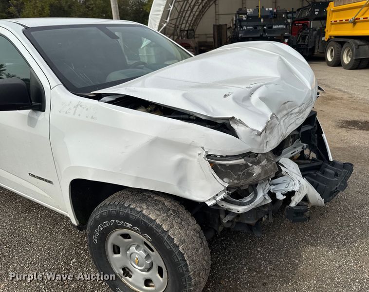 image for item EA1911 2017 Chevrolet Colorado pickup truck