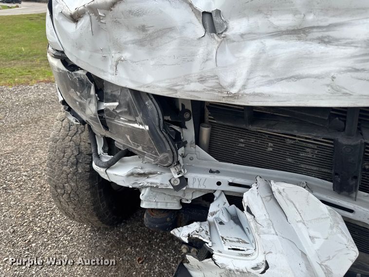 image for item EA1911 2017 Chevrolet Colorado pickup truck