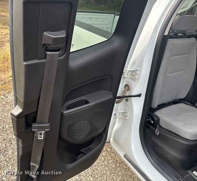 image for item EA1911 2017 Chevrolet Colorado pickup truck