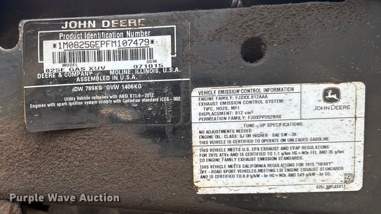 image for item EA1913 2015 John Deere 825I utility vehicle