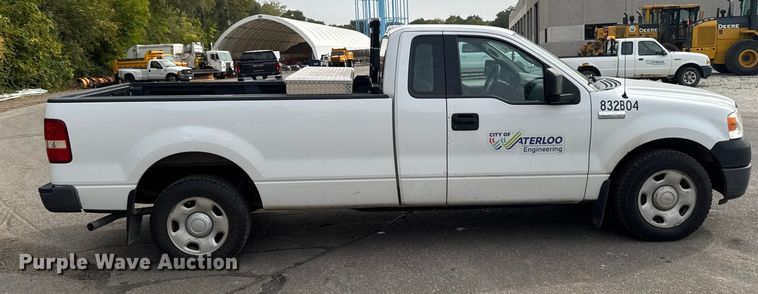 image for item EA1922 2005 Ford F150 pickup truck