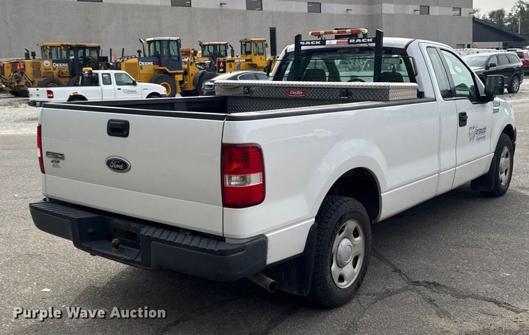 image for item EA1922 2005 Ford F150 pickup truck