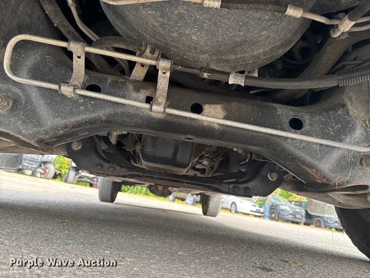 image for item EA1922 2005 Ford F150 pickup truck