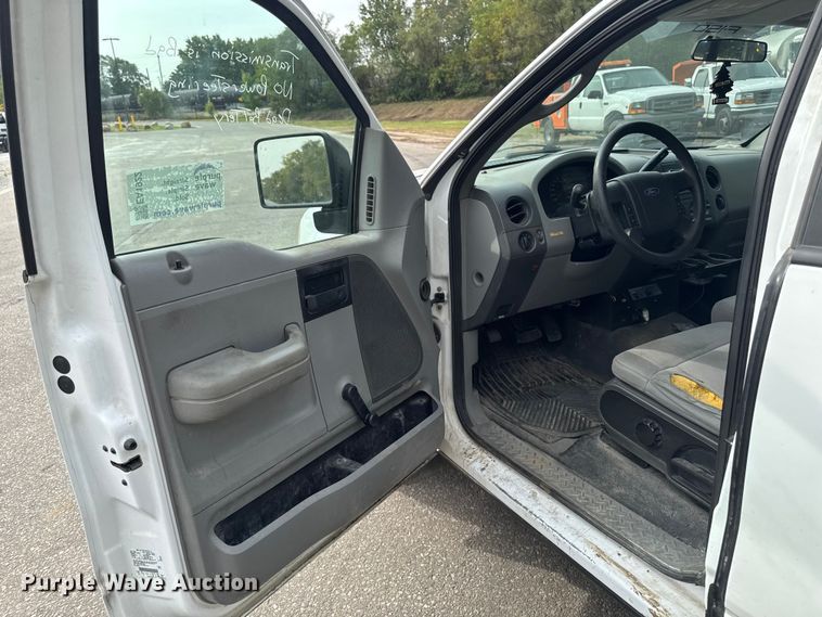 image for item EA1922 2005 Ford F150 pickup truck