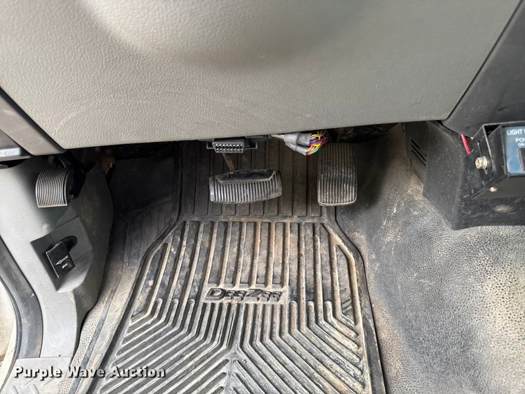 image for item EA1922 2005 Ford F150 pickup truck