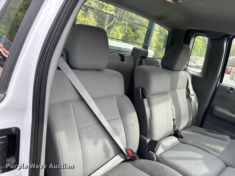 image for item EA1922 2005 Ford F150 pickup truck