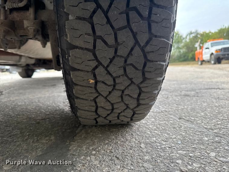 image for item EA1922 2005 Ford F150 pickup truck