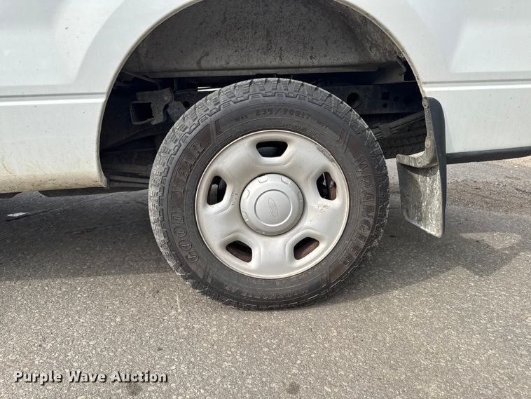 image for item EA1922 2005 Ford F150 pickup truck