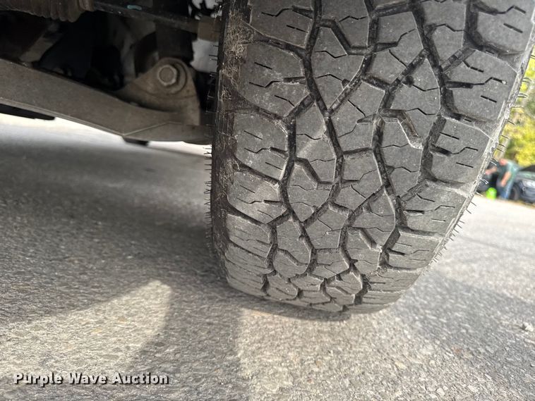 image for item EA1922 2005 Ford F150 pickup truck