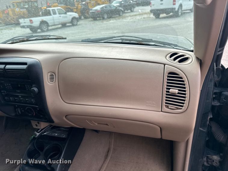 image for item EA1923 2003 Ford Ranger SuperCab pickup truck