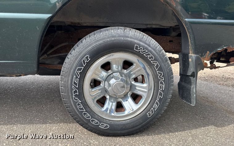 image for item EA1923 2003 Ford Ranger SuperCab pickup truck