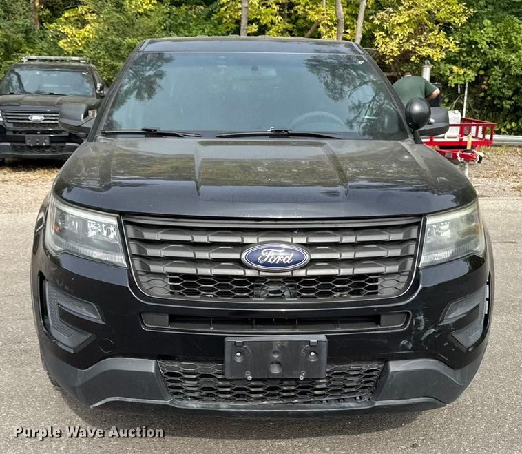image for item EA1926 2017 Ford Explorer Police Interceptor SUV