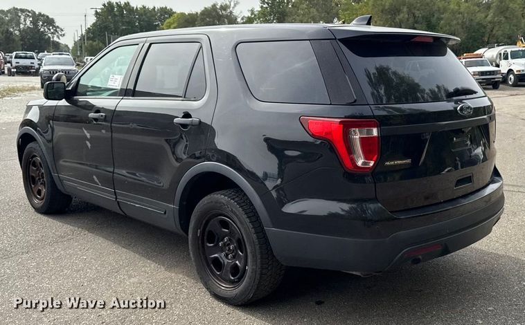 image for item EA1926 2017 Ford Explorer Police Interceptor SUV