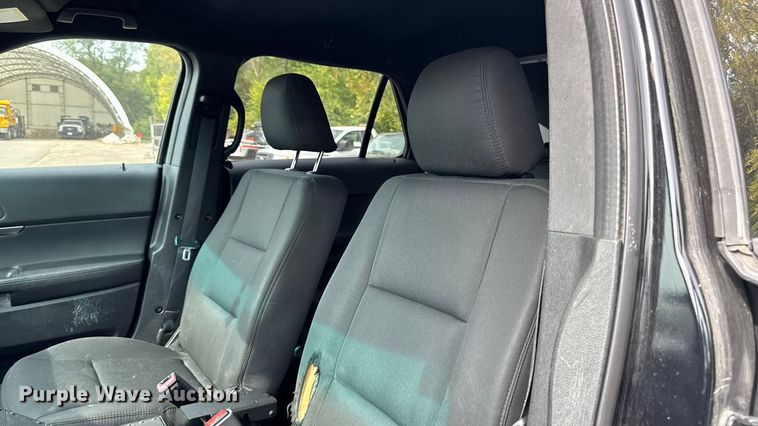 image for item EA1926 2017 Ford Explorer Police Interceptor SUV