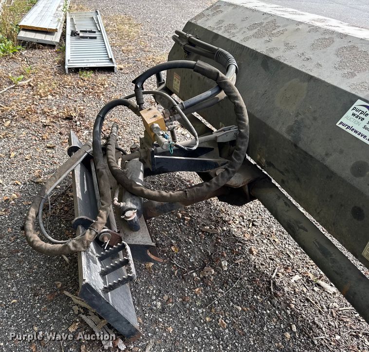 image for item EA1929 John Deere BA72 skid steer broom