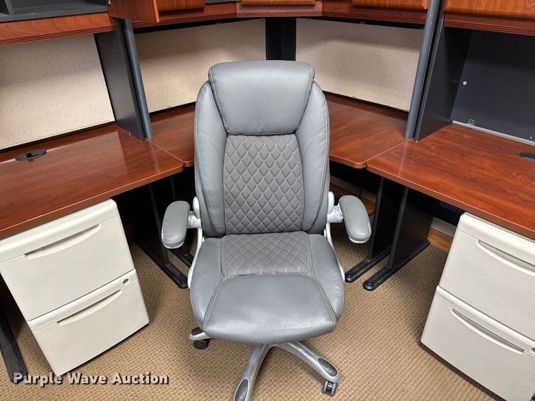 image for item EA1934 Office furniture