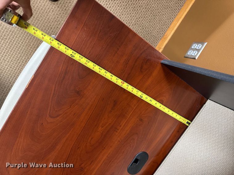 image for item EA1934 Office furniture