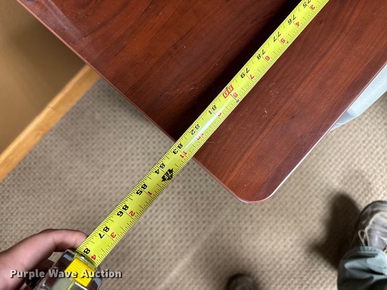 image for item EA1934 Office furniture