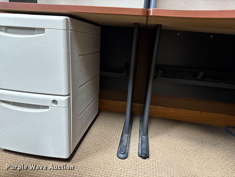 image for item EA1934 Office furniture