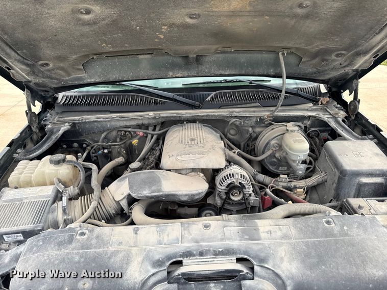 image for item EA1935 2006 Chevrolet Silverado 1500 Ext. Cab pickup truck