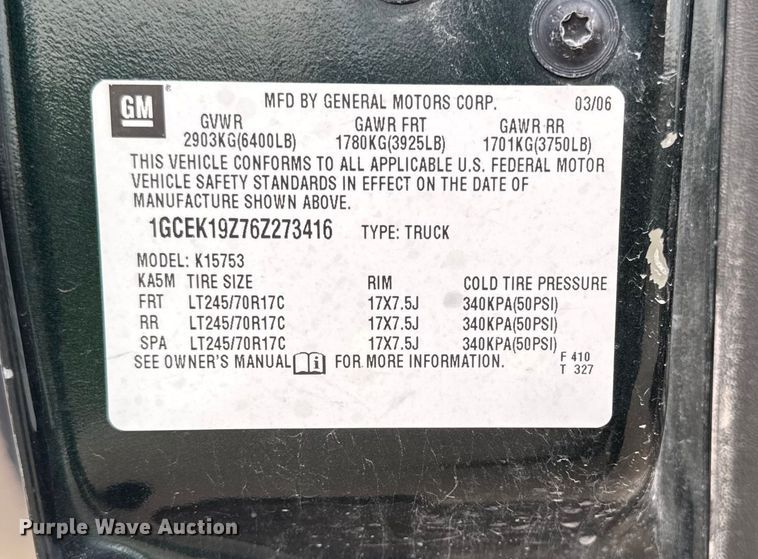 image for item EA1935 2006 Chevrolet Silverado 1500 Ext. Cab pickup truck