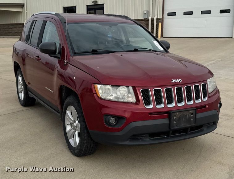 image for item EA1936 2012 Jeep Compass 
