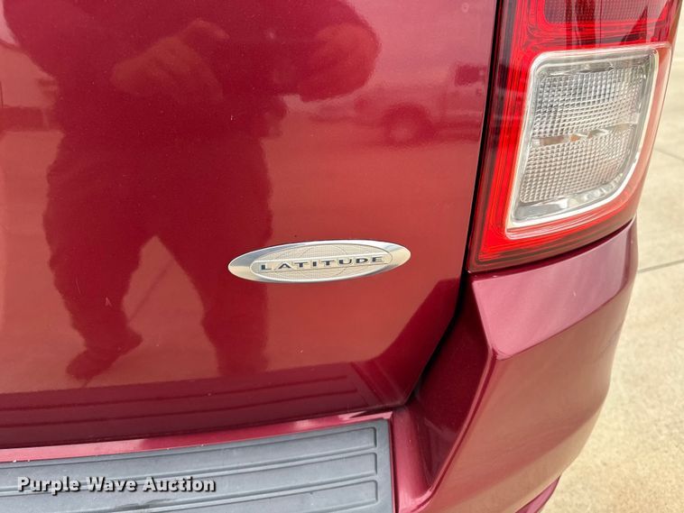 image for item EA1936 2012 Jeep Compass 