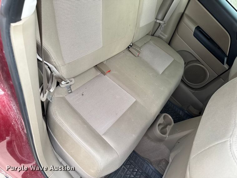 image for item EA1936 2012 Jeep Compass 