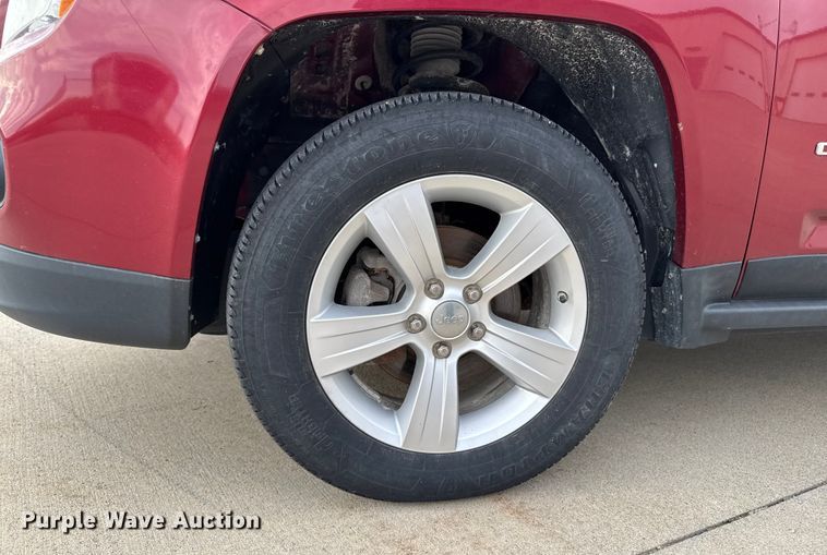 image for item EA1936 2012 Jeep Compass 