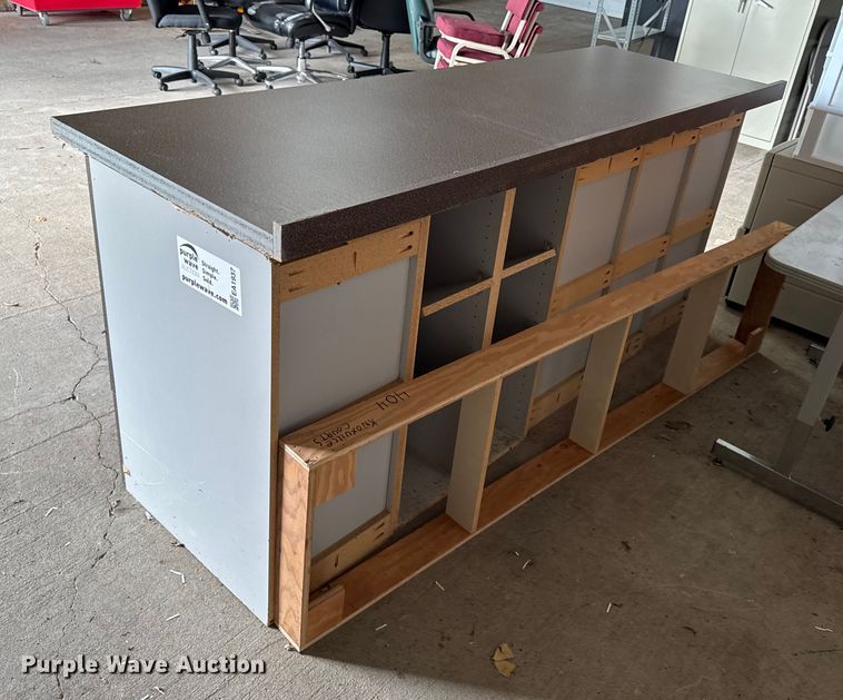 image for item EA1937 Storage cabinet