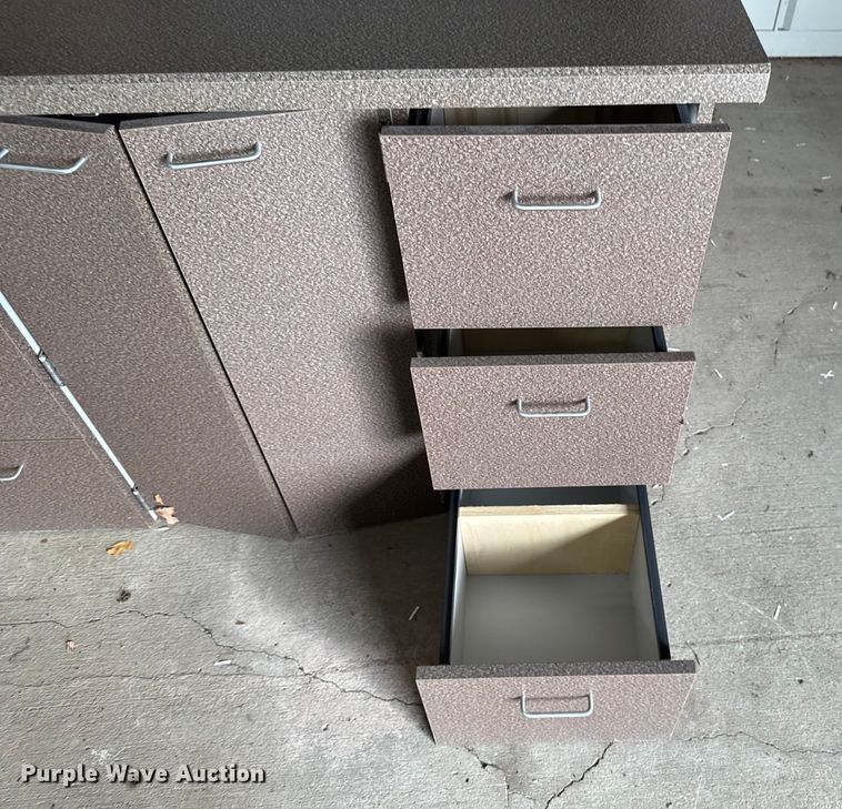 image for item EA1937 Storage cabinet