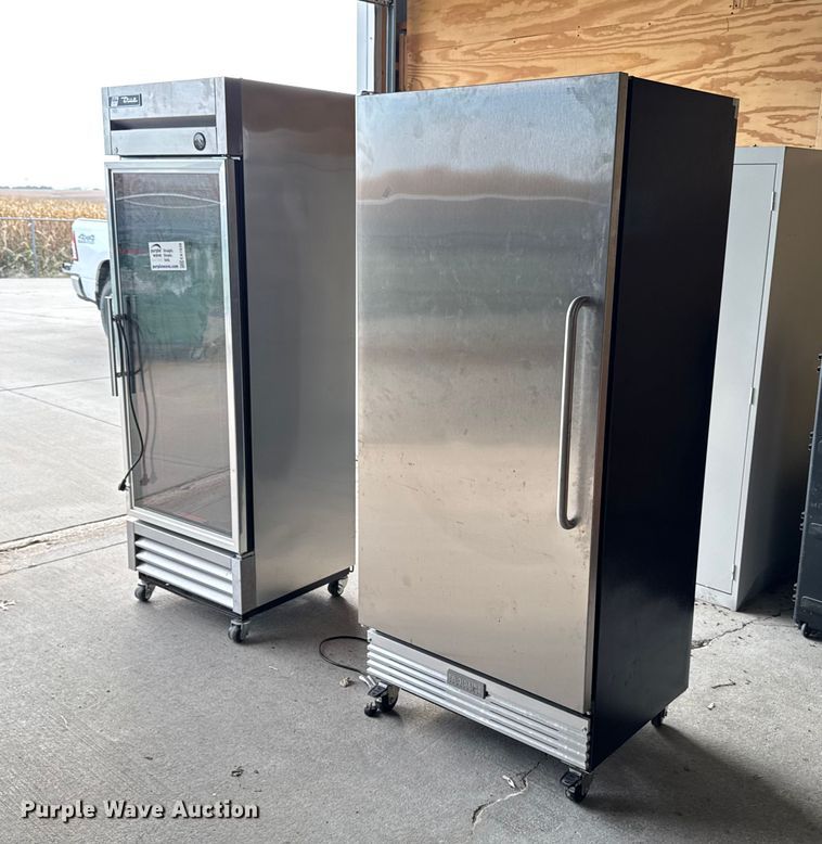 image for item EA1938 (2) refrigerators