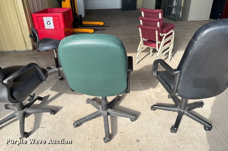 image for item EA1939 Office chairs