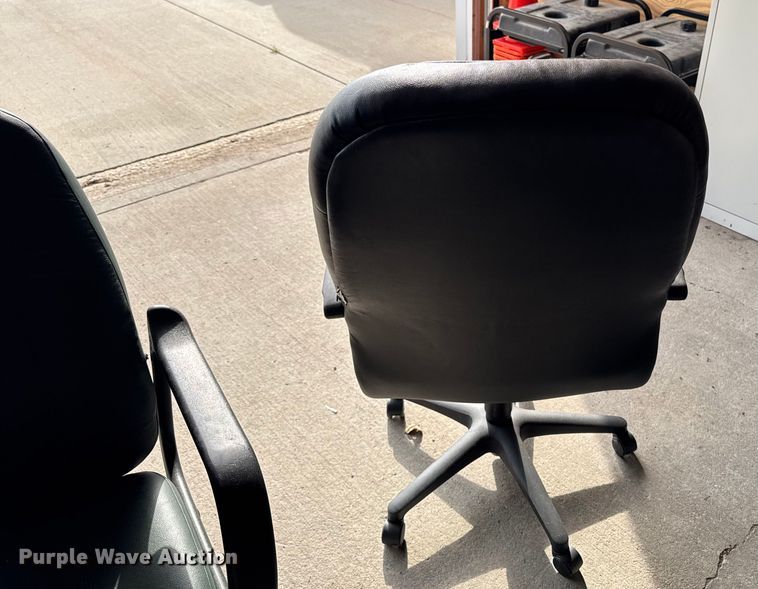 image for item EA1939 Office chairs