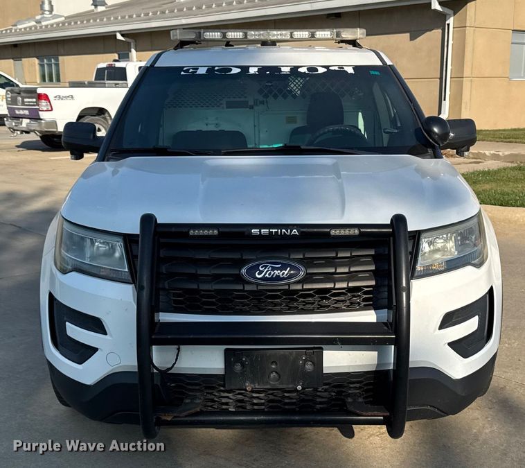 image for item EA1947 2017 Ford Explorer 