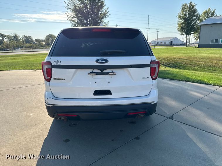 image for item EA1947 2017 Ford Explorer 